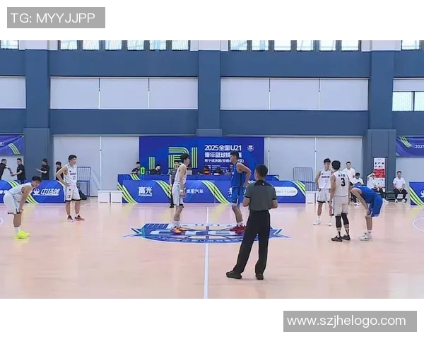 U21全锦赛:广东男篮力克深圳获首胜 杨溢狂轰38+7+5+5+9失误 U21全锦赛:广东男篮力克深圳获首胜 杨溢狂轰38+7+5+5+9失误