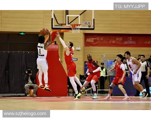 NBL战报：科顿42分，阿德莱德36人92-89险胜新西兰破坏者