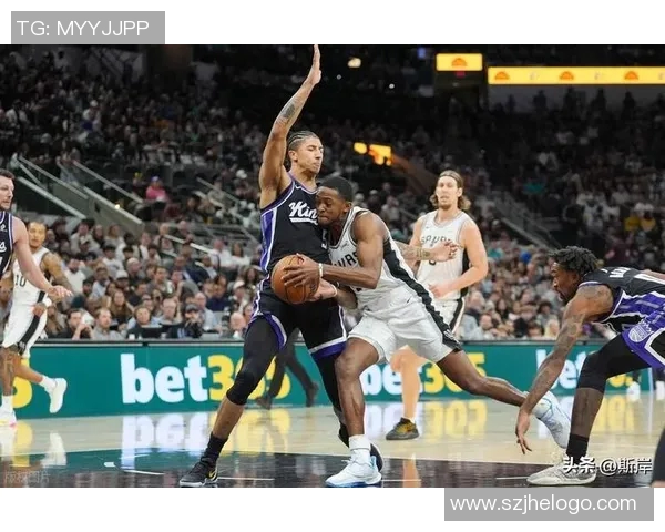 马刺首发:福克斯、尚帕尼、瓦塞尔、卡斯尔、文班亚马